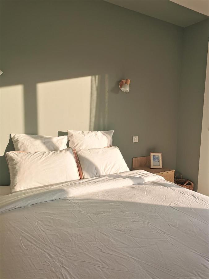 Au Jardin Des Deux Roches Bed & Breakfast Prisse ภายนอก รูปภาพ